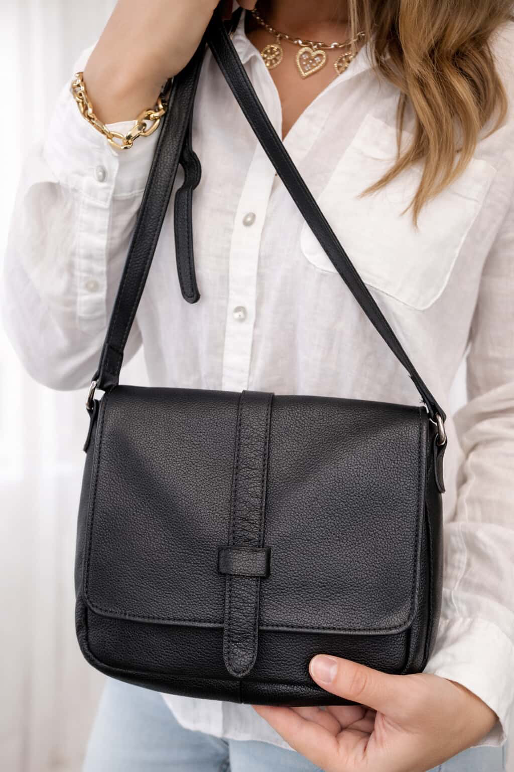 Eden Super Soft Black Leather Purse - Image 2