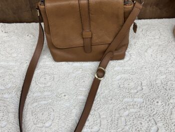 Eden | Brown Leather Purse with Zipper