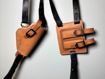 Black and tan 1911 leather shoulder holster system with dual magazine carrier